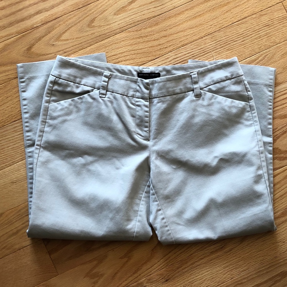 NY & Company Tan Capri Pants